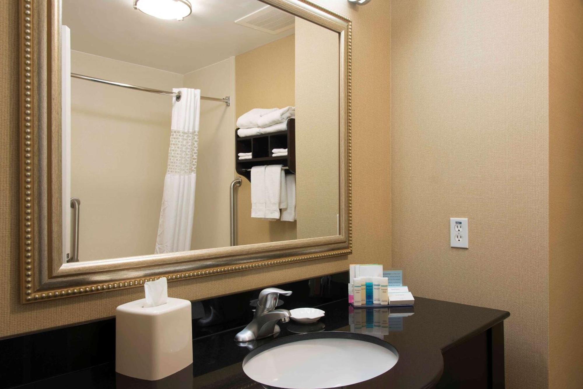 Hampton Inn & Suites Ντάνβιλ Εξωτερικό φωτογραφία